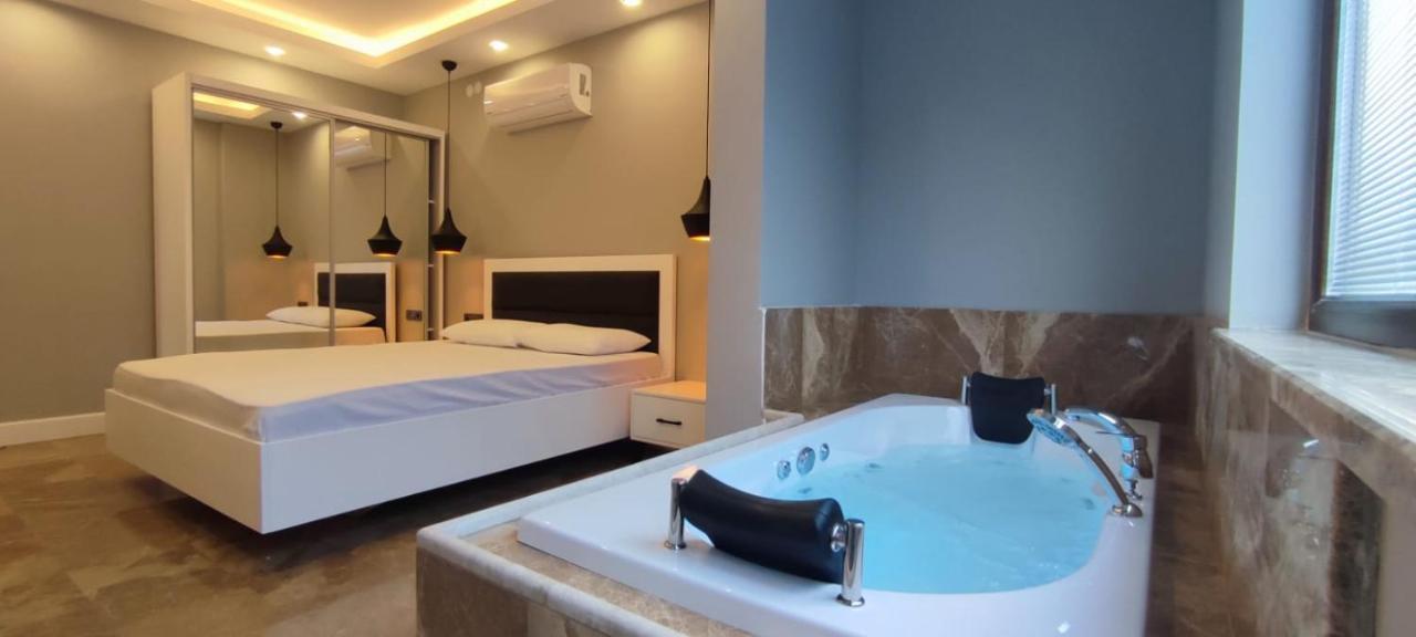 Arya Deluxe Apart Kaş Ngoại thất bức ảnh