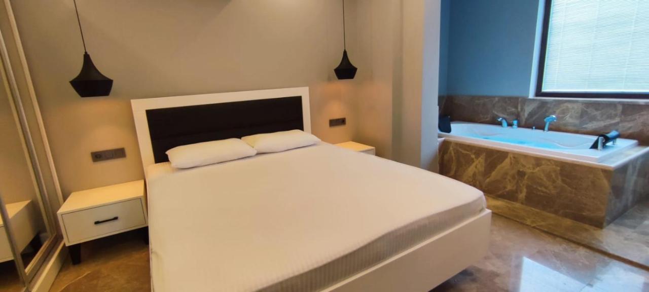 Arya Deluxe Apart Kaş Ngoại thất bức ảnh