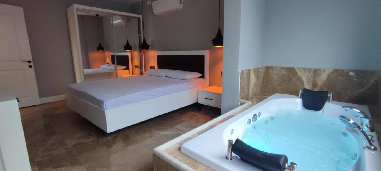 Arya Deluxe Apart Kaş Ngoại thất bức ảnh